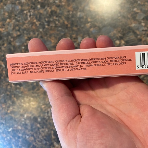 Charlette Tilbury Makeup - Picture 3 of 7